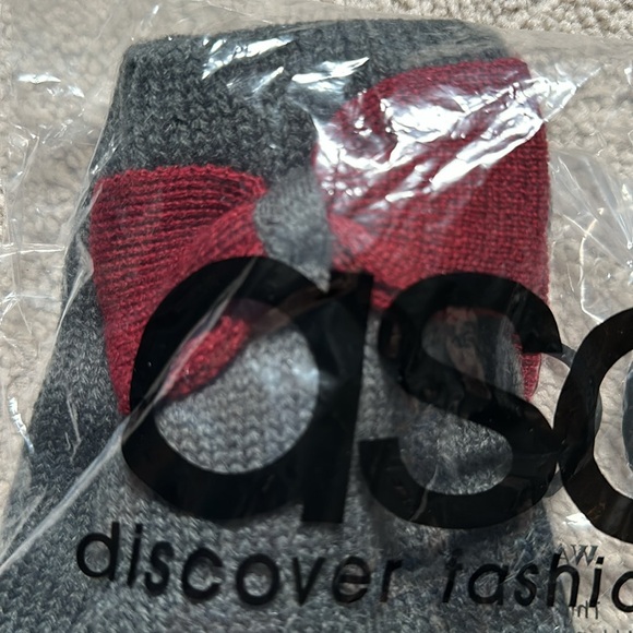 ASOS Touch Screen Gloves with Bow Detail - Picture 2 of 4
